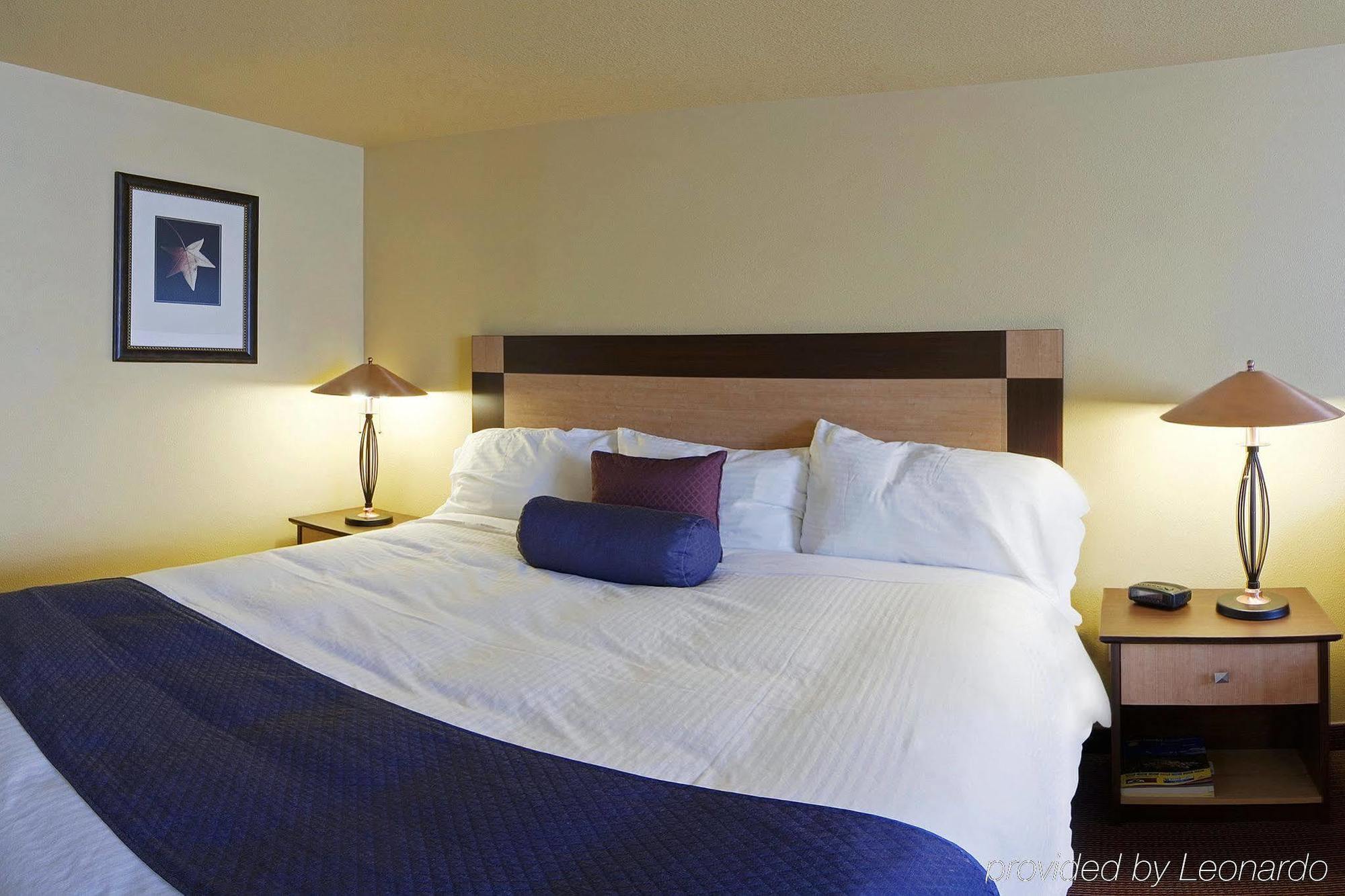 Grande Cache Inn & Suites Номер фото